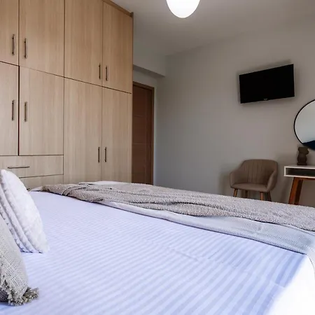 Vilă Palaz Áyios Kírikos